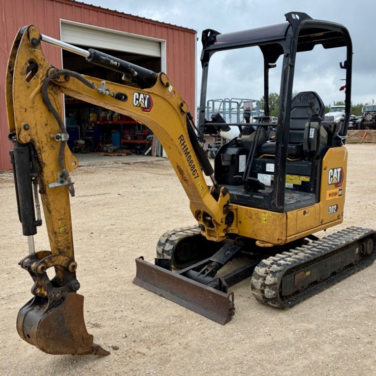 2024 CATERPILLAR C11
