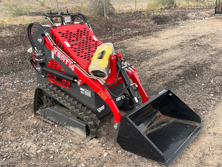 #2036-•-unused-mini-track-loader-image-10