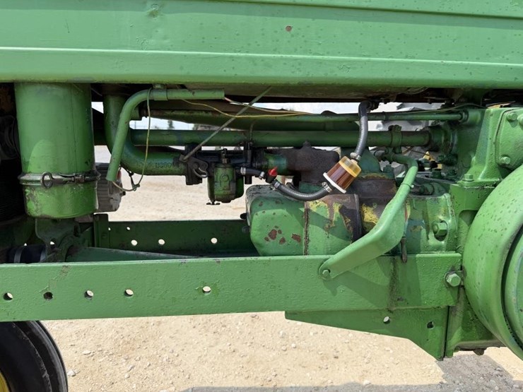 john-deere-model-b-image-15