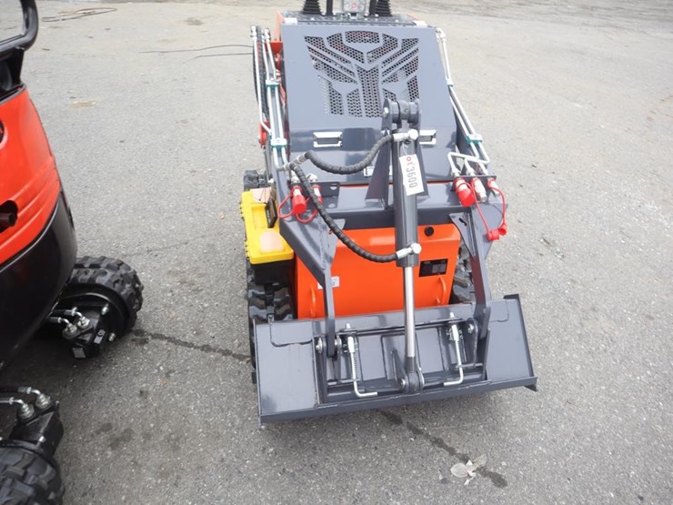 tpm-t460-pro-stand-on-skid-steer-loader-image-3