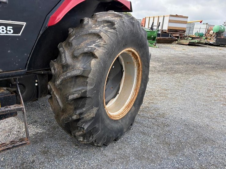 case-ih-685-image-14