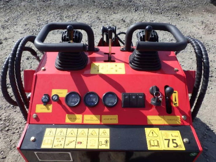 2026-sdlool-380r-skid-steer-tracked-loader-image-12