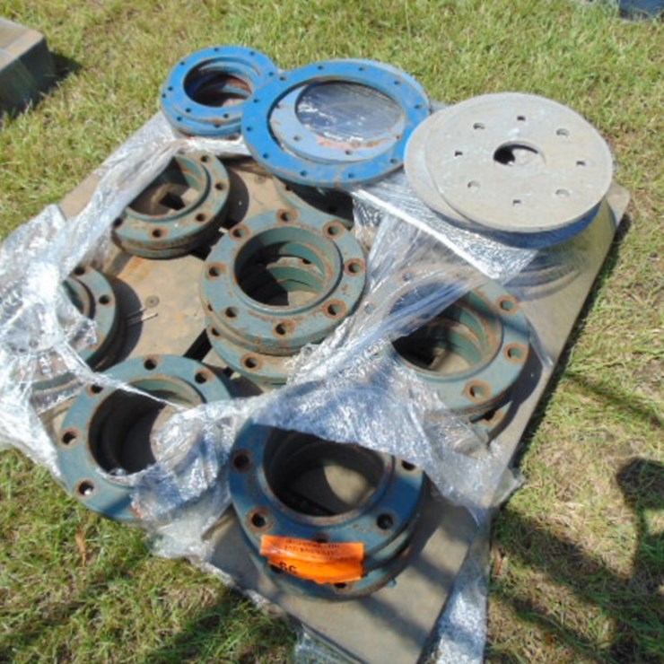 PALLET OF 26PCS OF MISC. PIPE FLANGES
