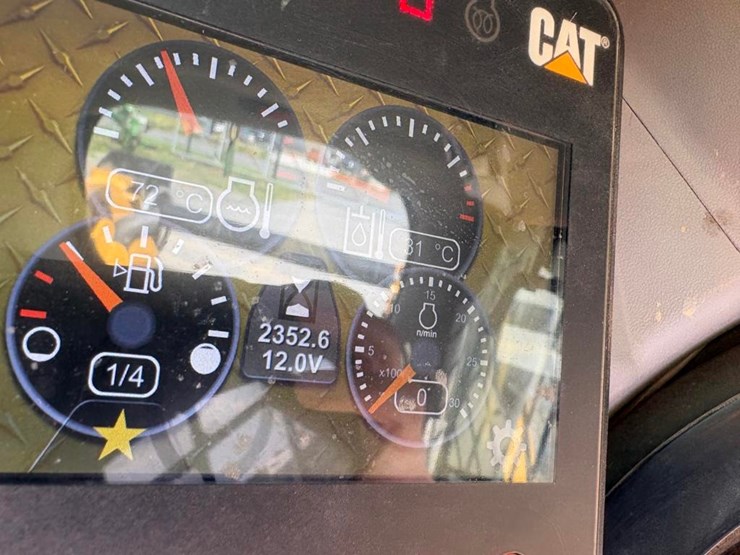 caterpillar-249d-image-26