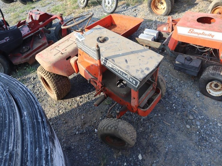 allis-chalmers-b207e-lawn-&-garden-tractor-image-1
