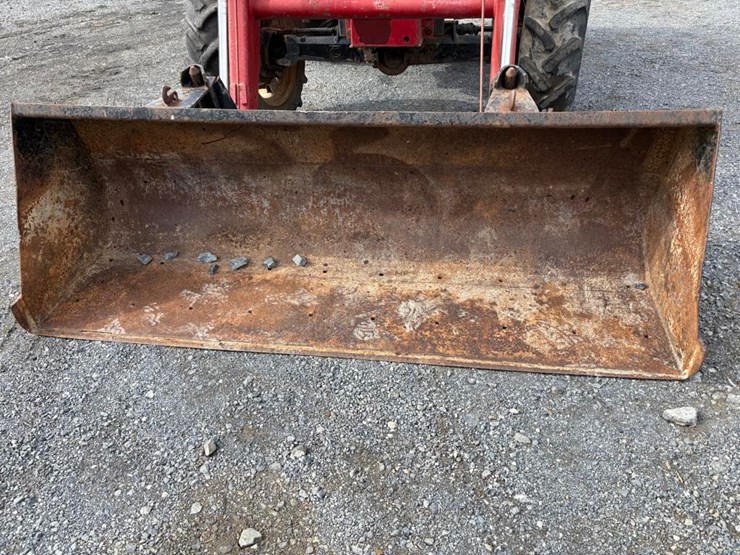case-ih-685-image-5