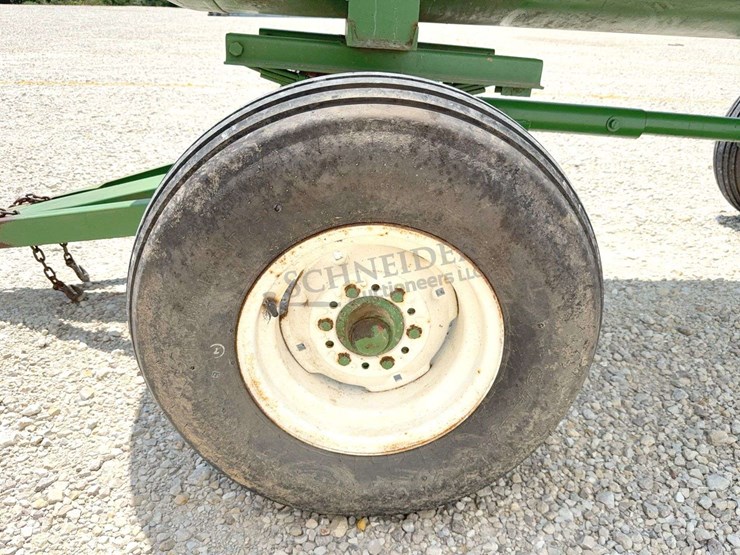 1,000-gallon-anhydrous-wagon-image-27