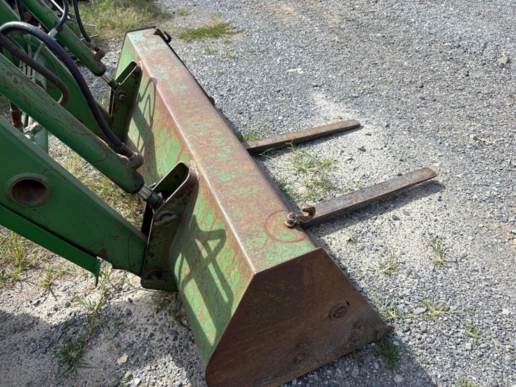 john-deere-2155-image-8