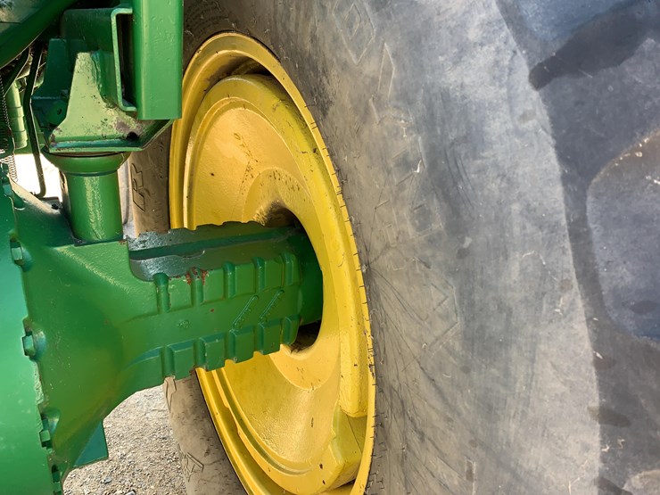 john-deere-4630-image-22