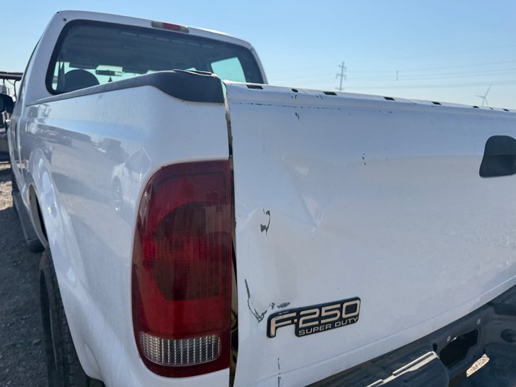2003-ford-f250-image-8