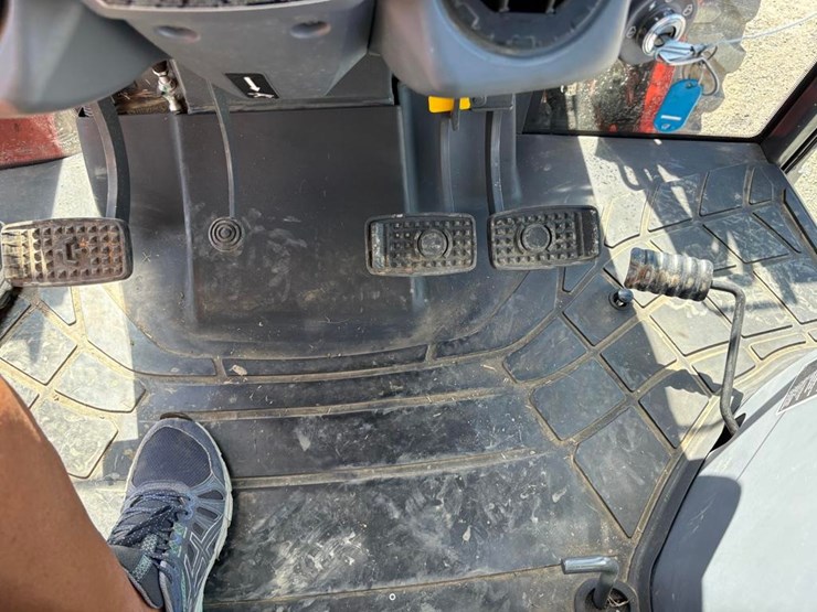 kubota-m4-071-image-29