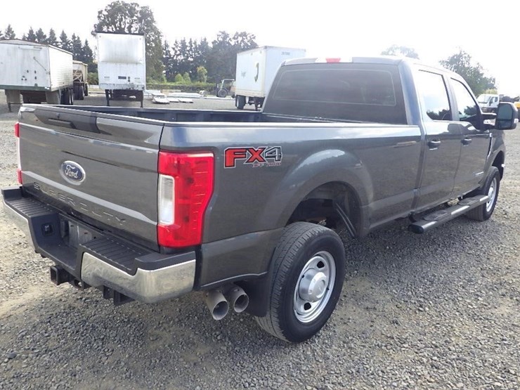 2017-ford-f350-image-5