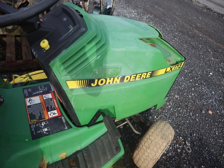 john-deere-lx173-image-15