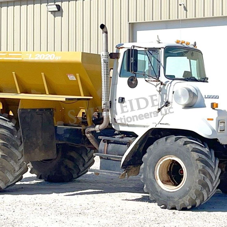 1996 FORD LN8000