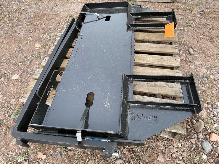 #5105-•-45-in.-skid-steer-fork-frame-v2-with-42-in.-forks-image-6