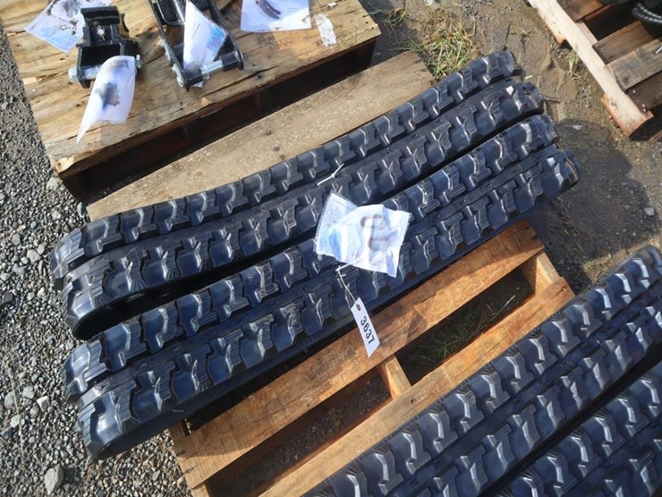 tpm-rubber-track-image-1