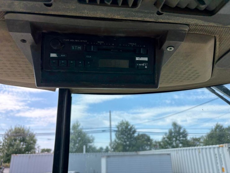 john-deere-4560-image-22