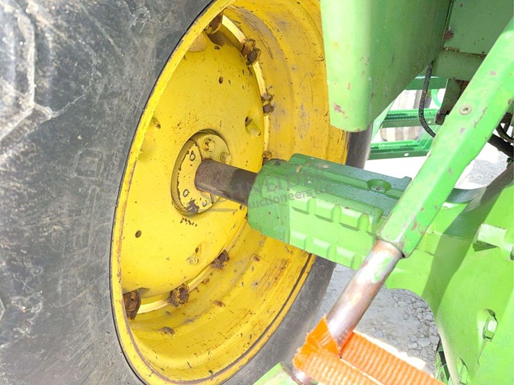 john-deere-4230-image-23