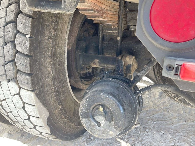 1989-freightliner-tandem-axle-grain-truck-image-35