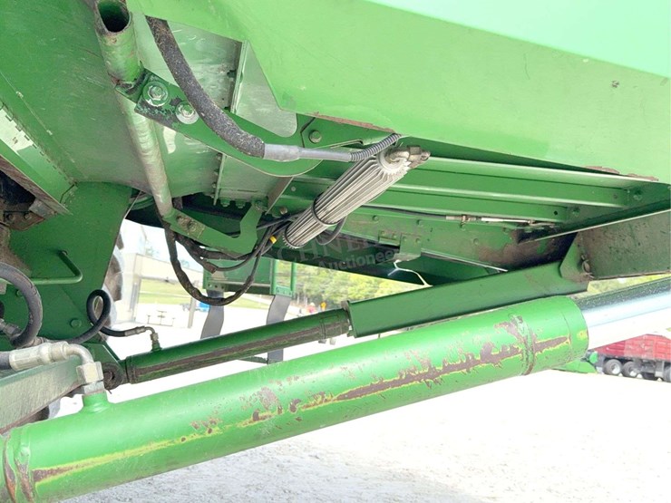 2000-john-deere-9650-sts-image-13