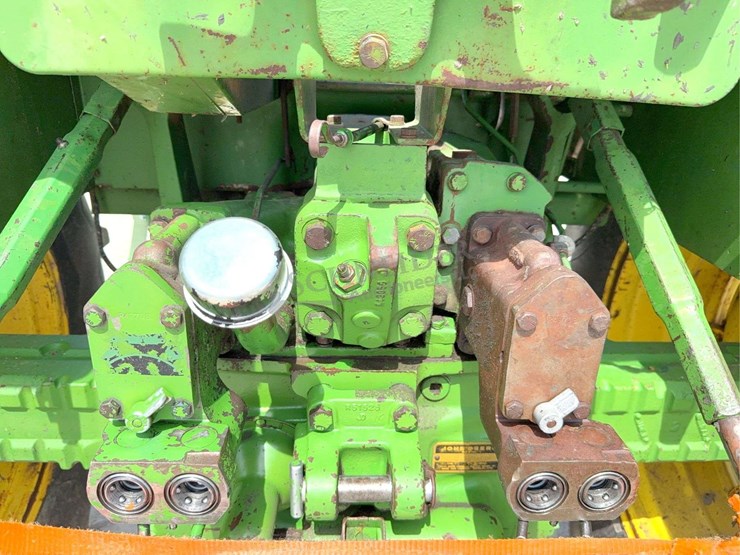 john-deere-4230-image-28
