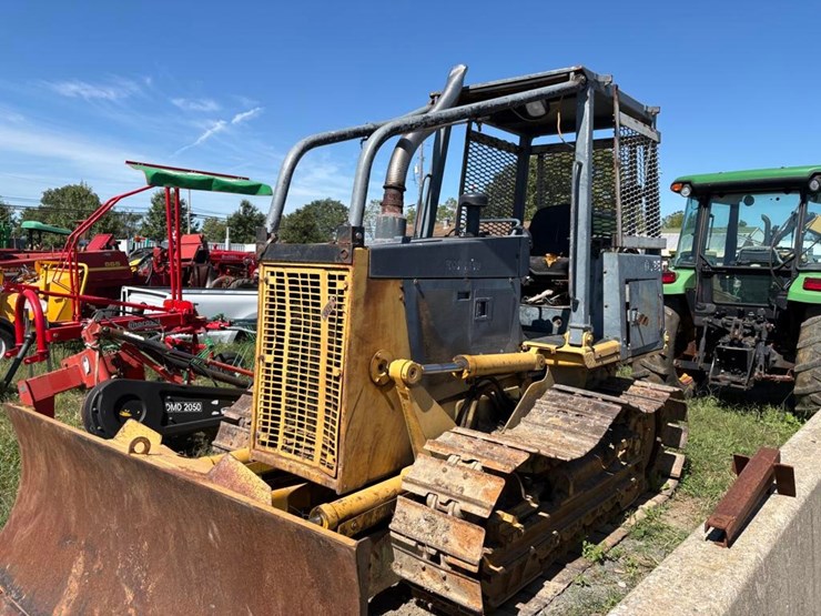 komatsu-d32e-1-image-5