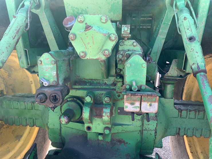 john-deere-4630-image-17