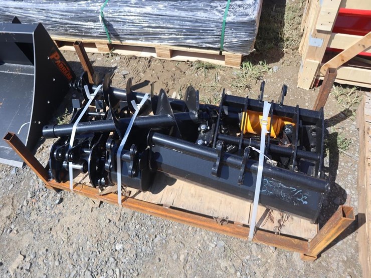 future-excavator-attachments-image-2