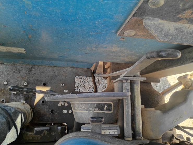 1991-ford-5610-image-37