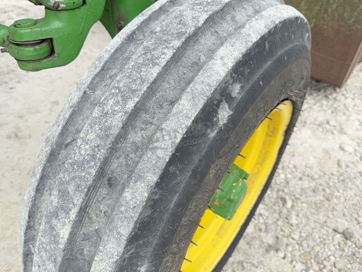 john-deere-2550-image-17
