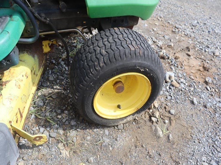 john-deere-la130-image-10