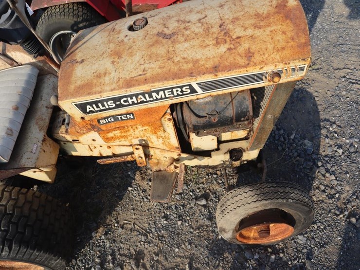 allis-chalmers-big-10-lawn-&-garden-tractor-image-14