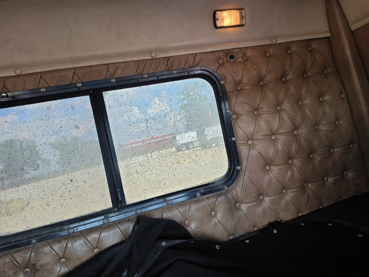 2012-western-star-4900-image-72