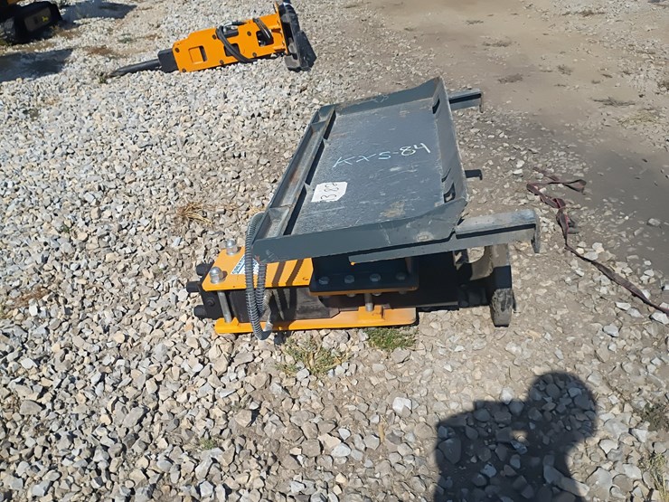 #26906-•-handy-post-driver-skid-steer-attachment-image-5