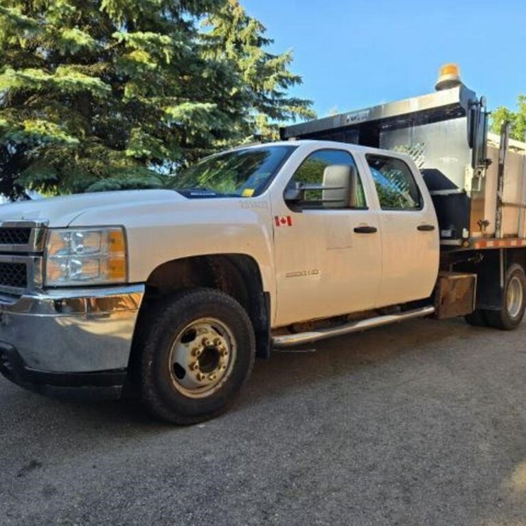 2014 CHEVROLET 3500