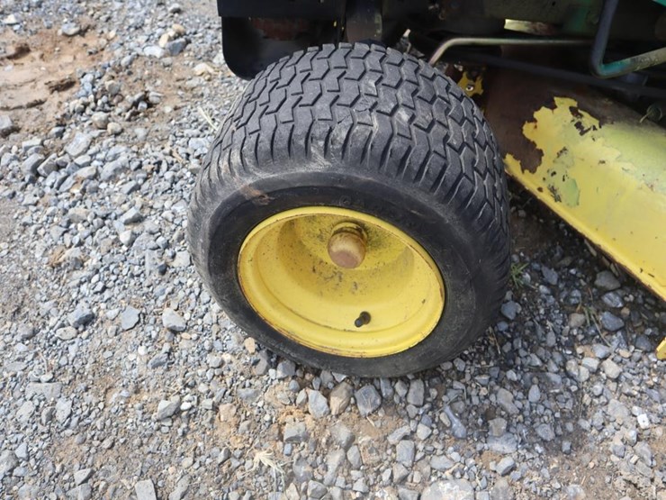 john-deere-la130-image-11