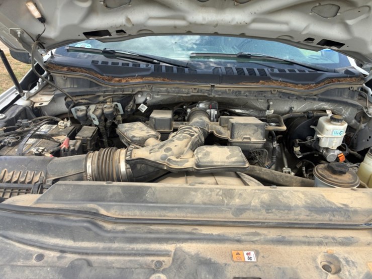 2021-ford-f250-image-7