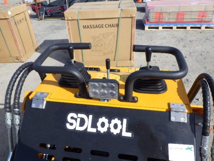 2026-sdlool-360t-skid-steer-tracked-loader-image-12