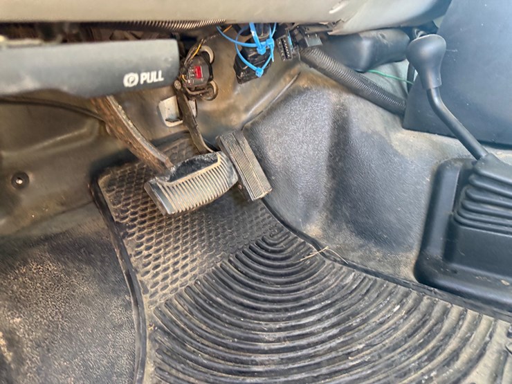 2003-ford-f250-image-46