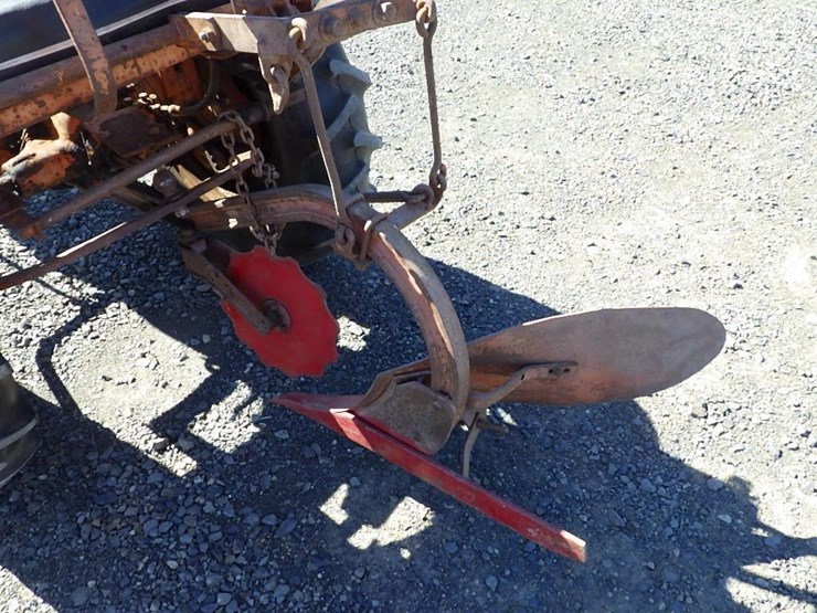 allis-chalmers-b-tractor-image-15
