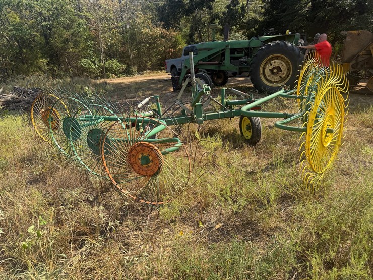 john-deere-702-image-4
