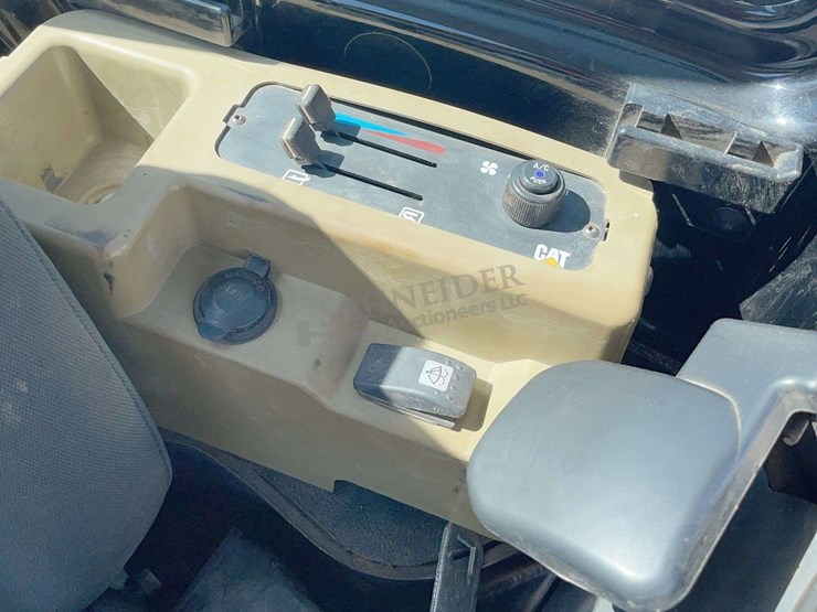2012-caterpillar-304d-cr-image-49