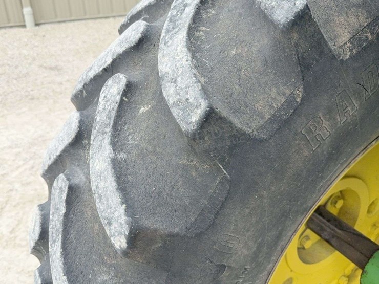 john-deere-2550-image-36