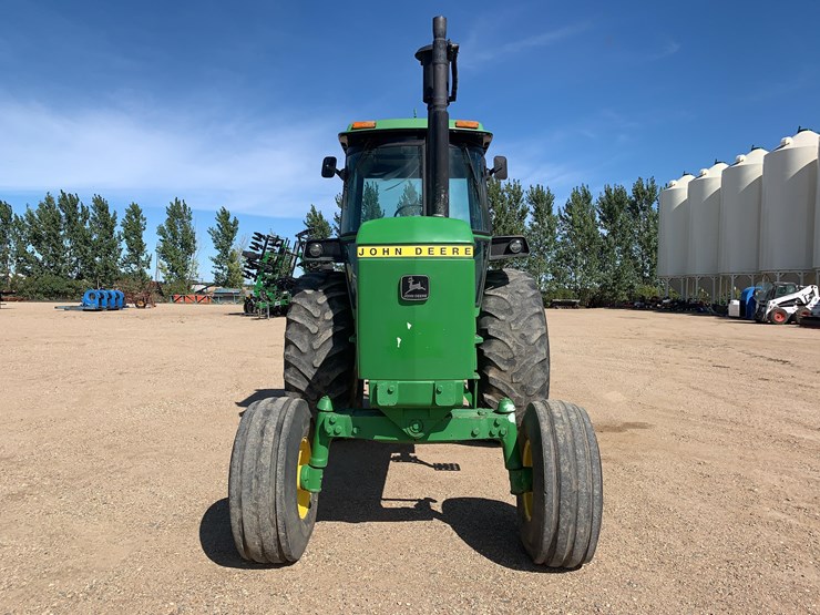 john-deere-4630-image-2