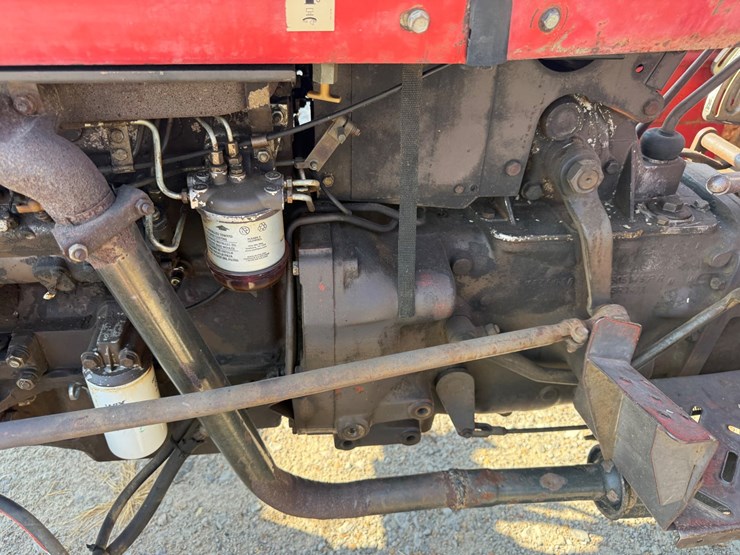 massey-ferguson-231-image-32