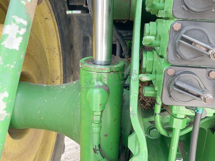 1997-john-deere-8400-image-35