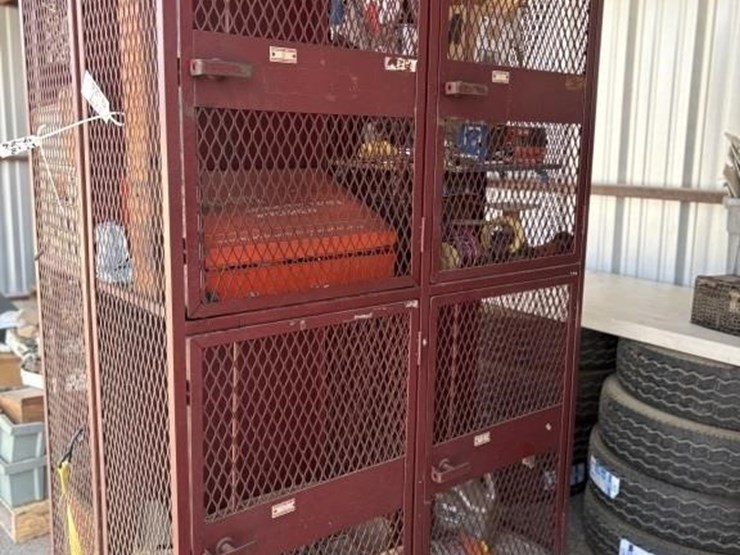 sl---wall-locker-image-2