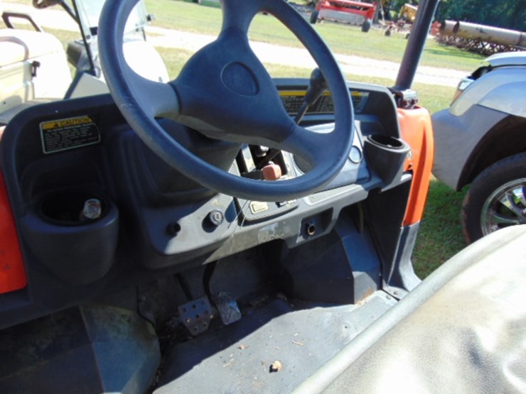 kubota-rtv900-image-4