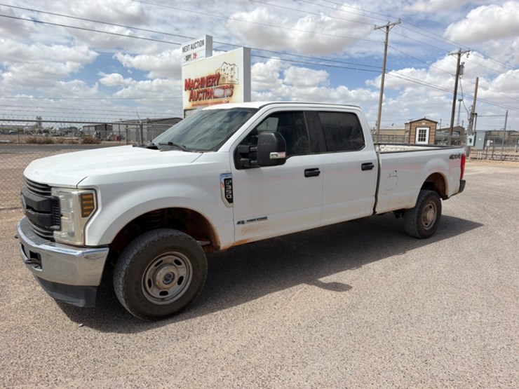 2019-ford-f350-image-1