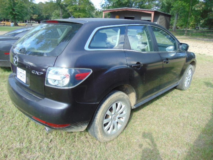 2010-mazda-cx7-image-2